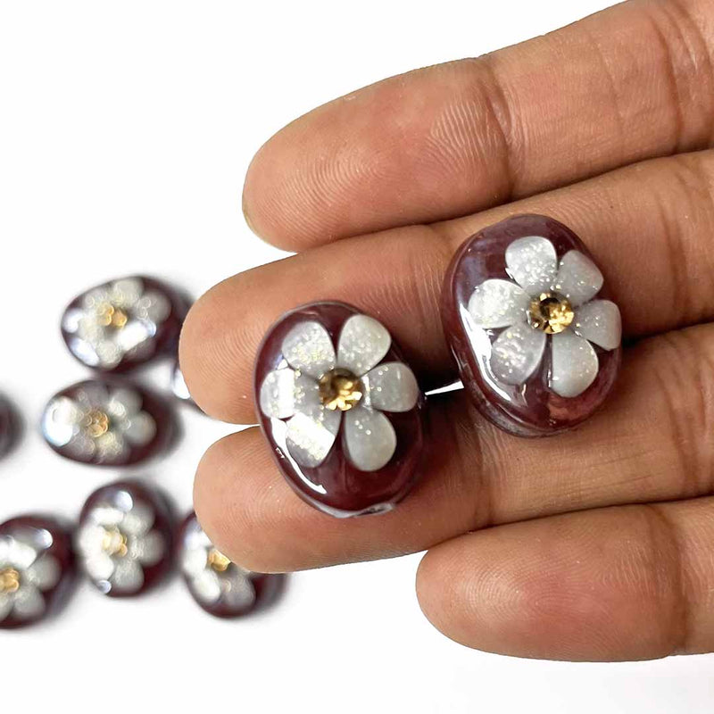 Fancy buttons with flowers