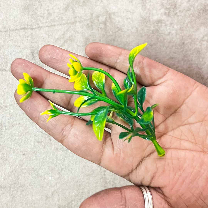 Green & Yellow Color Leaf Filler Set Of 12